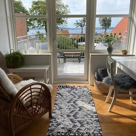 Apartamento Ferienhus Lille Strand *