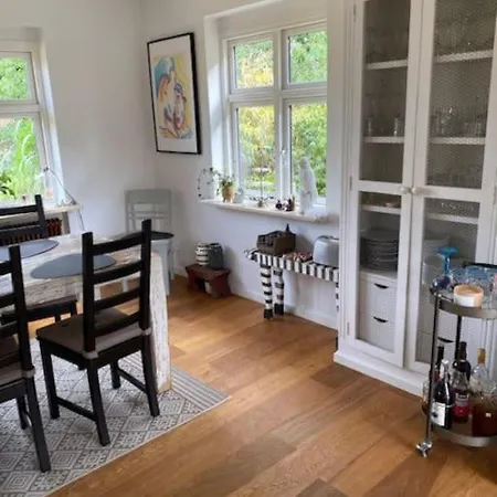 Ferienhus Lille Strand Apartamento *